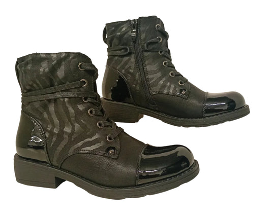 M214 Black
